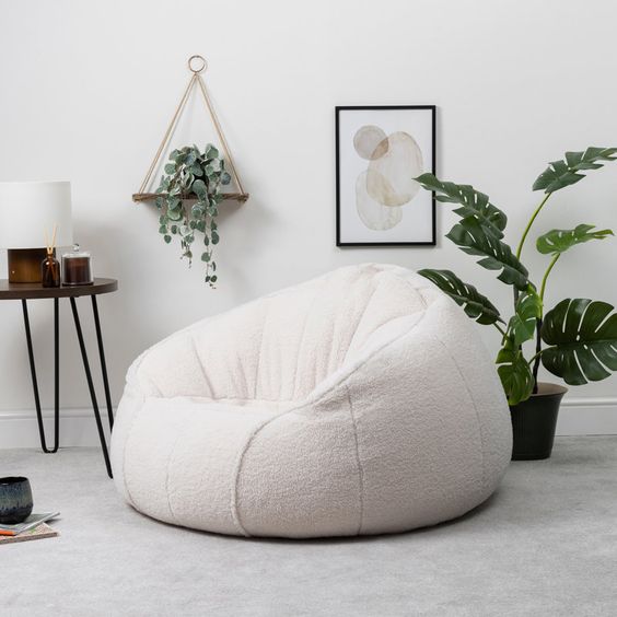 https://uniqueinteriordecor.in/wp-content/uploads/2024/08/Tommen-Sherpa-Fluffy-Bean-Bag-min.jpg